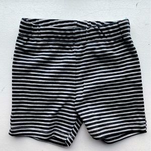 Baby shorts 9M